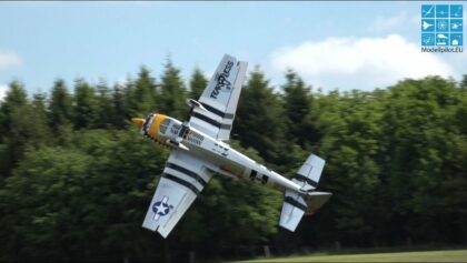 AWESOME EXTRA 330 LX 2,70m DEMOFLIGHT
