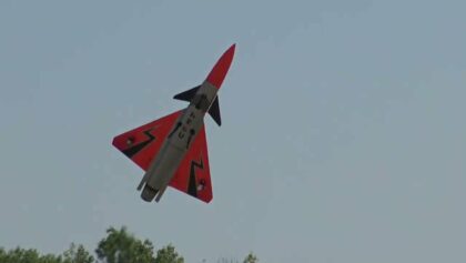Anthony Rossetti with his Chengdu J-10 ?? 3D Jet Flight