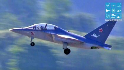 Atemberaubend schöne YAK-130 PAVEL LAPSHOV Rc Turbine A1 Kerosine Demoflight