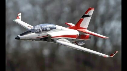 E-Flight “VIPER JET” – präsentiert von Horst und Michael –