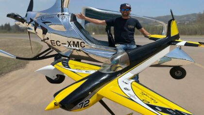 MALAGA AGUACATE AIRSHOW – LOOPING AUTOGYRO?!!