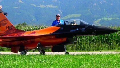 RC Jet F-16&AH-64 RC Helicopter turbine Model Dutch Royal Air