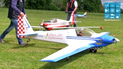 2X FOURNIER RF-4D RC AEROBATIC SMOKE FLIGHT MARTIN ERHARD &