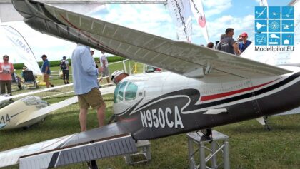 BEECHCRAFT BONANZA V3 1:2,88 RC V-TAIL PLANE AIRSHOW FLIGHTS TOMAHAWK