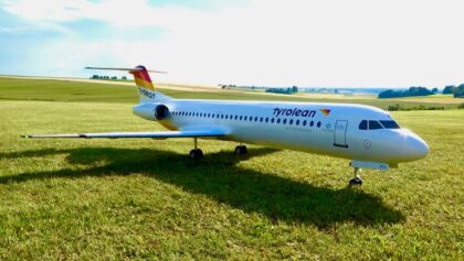 Beautiful EDF OE-LFG Tyrolean Airways Fokker F70 Airliner Flight Demonstration