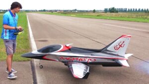 CARF MEPHISTO V2 AT THE HORIZON AIRMEET LIVE 2020