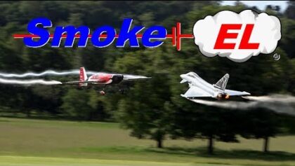 Demonstration Flights Of Smoke EL