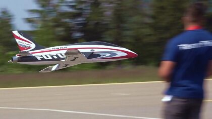 EXTREME FLYING RC FUTURA JET