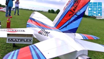 FUTURA “MARTINI” DESIGN RC TURBINE JET AEROBATIC FLIGHT OLIVER GRÄFF