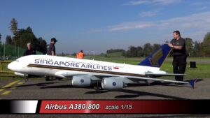 GIANT AIRBUS A380