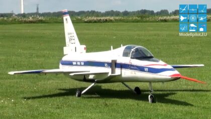 GRUMMAN X-29 SELF-CONSTRUCTION RC TURBINE JET AEROBATIC AIRSHOW FLIGHT FRIEDHELM