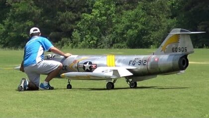 Giant Rc F-104 Starfighter