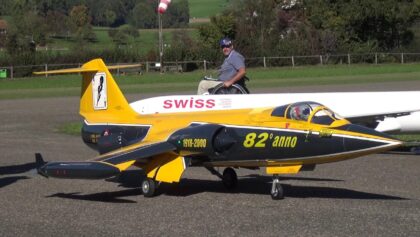 Jet Italy Air Force Starfighter F-104S Scale RC Turbine Model