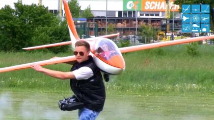 SOLOFOX RC GLIDER AEROBATIC FLIGHT SHOW FLORIAN VOGELMANN MULTIPLEX AIRSHOW