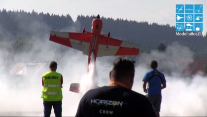 SUKHOI SU-26 BERNHARD KAGER RC AEROBATIC AIRSHOW FLIGHT JET WORLD