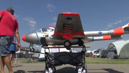 SWISS RC DE HAVILLAND DH-115 Vampire doubel Seat Scale Turbine