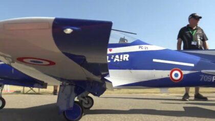 Scale 1 to 3,4 Pilatus PC-21 RC Turbo Prop RC