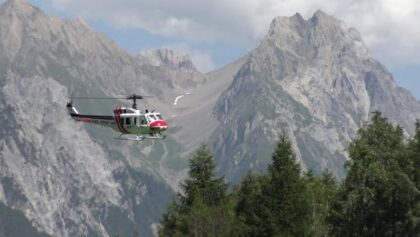 St.Anton/Arlberg RC Helicopter Days Bell EH-1H Fire Fighter Turbine Model