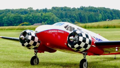 Stunning RC BEECH-18 SUPER BEECHKRAFT Scale Model airplane Flight Demonstration