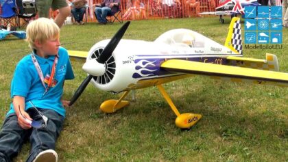 YAK 54 ARF 89″ HANGAR 9 CARDEN EDITION INTERVIEW MARTIN