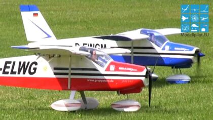 2X BÖLKOW 208 JUNIOR 40% 1:2,5 RED/BLUE & XL RC