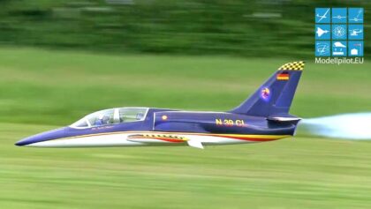 AERO L-39 ALBATROS CHRISTIAN LOHWASSER RC TURBINE JET AEROBATIC FLIGHT