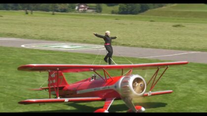 AMR Waco YMF5 – Patty Wagstaff – “Wingwalkergirl” AMR Waco