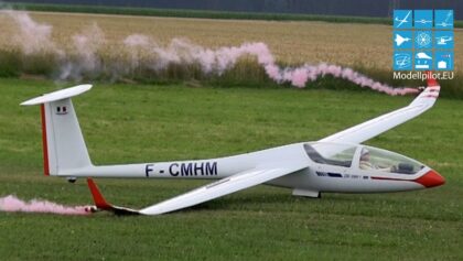 ASH 31 MI PARITECH, DG 1000 S MHM, MÜ13E BERGFALKE