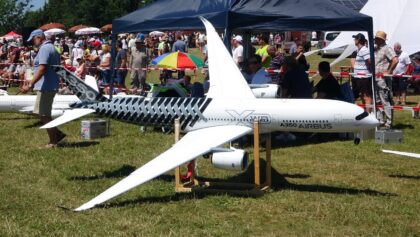 Amazing new Full Carbon XL self-made Airbus A350 from RAMY