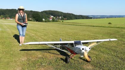 Andrea fliegt die X Cub am 12.07.2020