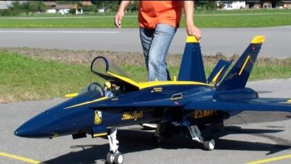 Blue Angels McDonnell Douglas FA-18 Hornet RC Model Jet JWM