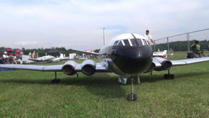 Comet 4B DH-106 DE Havilland BEA, Super Guppy B-377 and