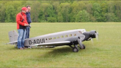 Das große Tante JU Projekt 2011, a big Ju 52,