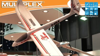 EASYGLIDER 4 MULTIPLEX MODELLSPORT INTERVIEW STEFAN LENHART SPIELWARENMESSE NÜRNBERG (2017)