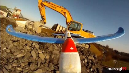 EXCAVATOR “flight through excavator arm” Baggerlapapp renew 2020