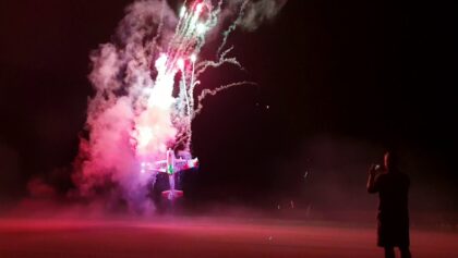 Extra 300 – Nachtflug – Luca Baumann