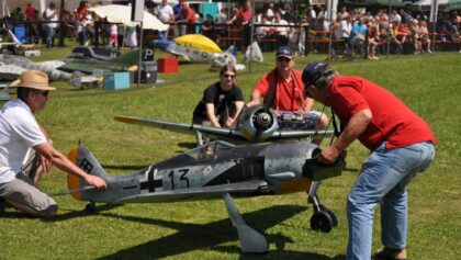 FW-190 1/4 Scale – Formation Flight