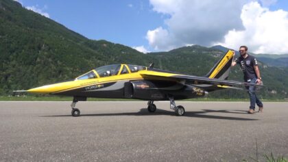 GIANT RC JET TWIN TURBINE POWERED SCALE ALPHA JET MODEL