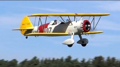 Giant Rc SUPER STEARMAN PT-17 *1/3 Scale *