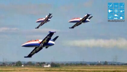 HORIZON DISPLAY-TEAM 3X AERO L-39 ALBATROS RC TURBINE JET FORMATION