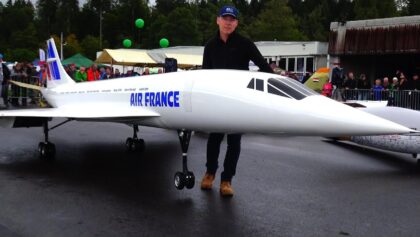 Incredible 33 Foot Length RC Airplane 4x Turbine with totaly