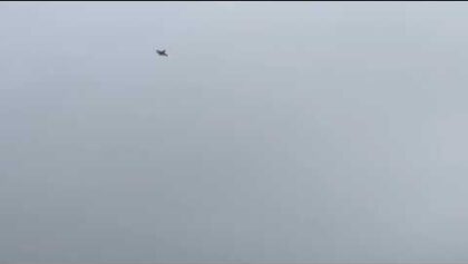 Jet Landeanflüge schulen im Nebel .