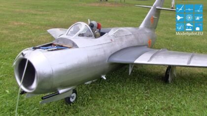 MIG-15 MARTIN SCHEMPP RC TURBINE JET DEUTSCHE MEISTERSCHAFT 13,5 KG