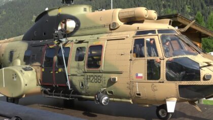 MILITARY EUROCOPTER AS-332/AS-532AL COUGAR SUPER PUMA RC SCALE EJERCITO MODELLO