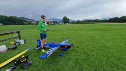Marcel mit der EDGE 540 V3 von Pilot RC