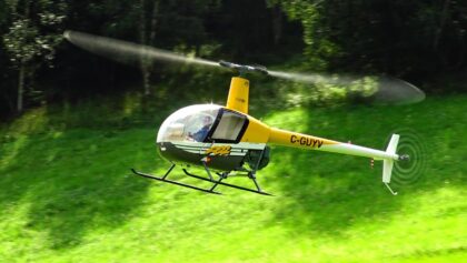 RC Robinson R-22 Vario very Agil Fun Flight