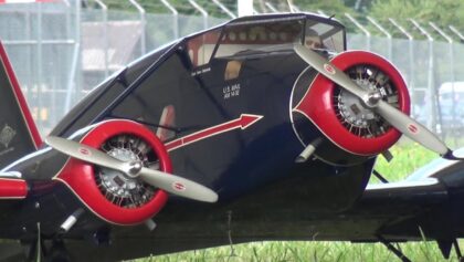 RC SCALE MODEL AIRCRAFT STINSON A1 TRI MOTOR WORLD CHAMPIONSHIP