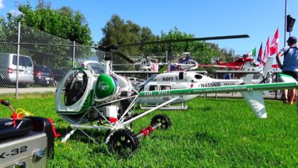 SCHWEIZER 300C or Hughes 269B RC Scale Model Helicopter Gas