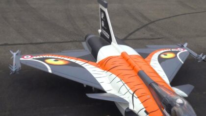 TIGER PAINTED RAFALE DASSAULT TWIN TURBINE RC SCALE JET HUGE