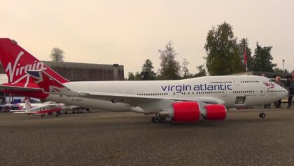 World Biggest Radio Controlled Boeing 747-400 RC 4xTurbine Model Airliner